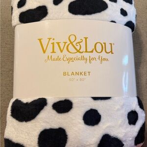 Viv & Lou Black and White (Dalmatian) Blanket